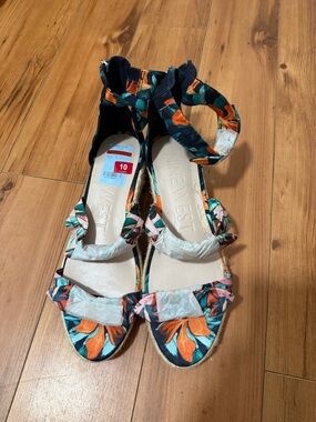 Nine West Floral Orange & Teal Ankle-Wrap Sandals - Women's
